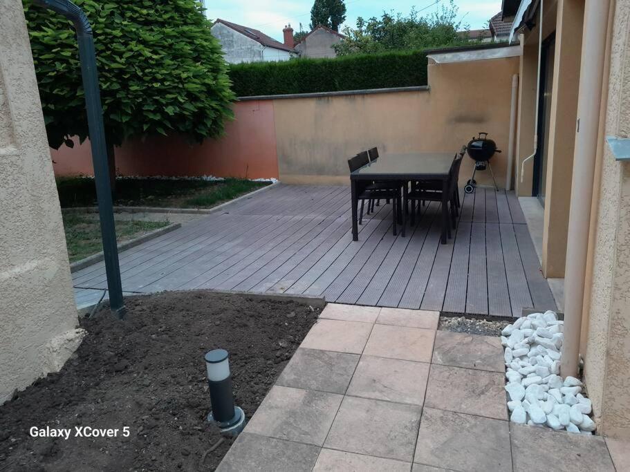 Le Loft - Villa De 70M² Avec Jardin Clos شالو سور سون المظهر الخارجي الصورة